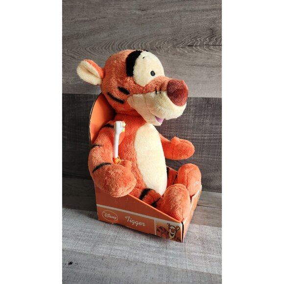 Vintage Just Play Tigger Toothbrush Gift Set Disney Winnie the Pooh Bundle - Picture 3 of 6